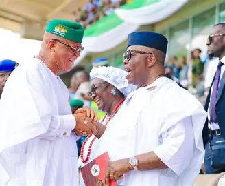 “I See Myself In Eno”  – Akpabio Commends Governor’s Aviation Push